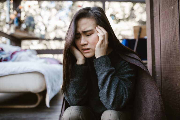 Vegan Headaches: Causes, Fixes, and Warning Signs