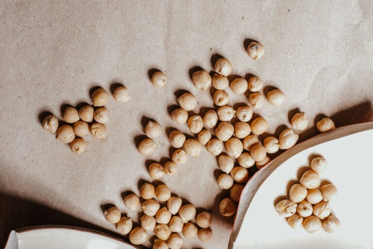 Vegan Protein Deficiency: Signs, Sources, and Targets
