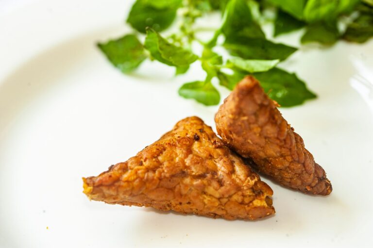 Vegan Protein vs Meat: Muscle, Health, and Choice