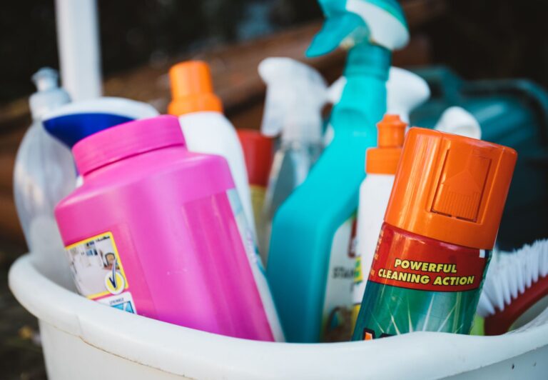 What Chemicals Are in Clean Boss Eat Cleaner? A Full Ingredient