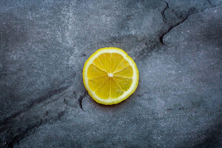 When Found in Foods, What Does an Acid Taste Like? Sour Flavor