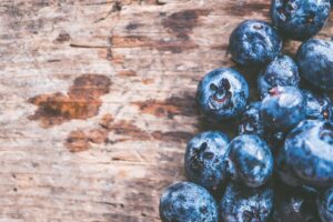 Why Blueberries Cause Gas? Fiber, Fructose, and IBS