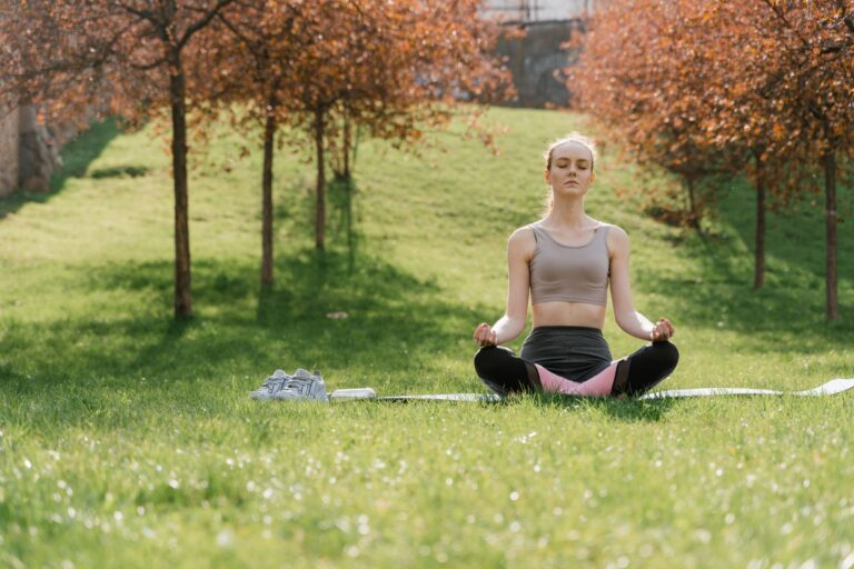 Yoga Poses and Breathing Techniques for Summer: A Cooling